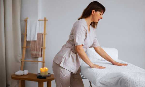 How-to-Properly-Care-for-and-Clean-Your-Massage-Equipment-2.jpg