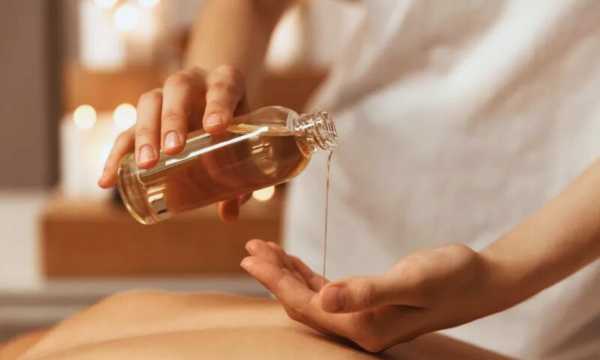 Choosing-Massage-Oil-and-Creams-for-Professional-Use.jpg