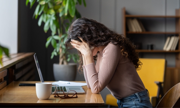 Discover Burnout Symptoms and How to Prevent Them